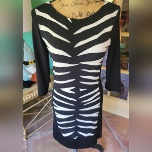 Elegant Monochrome Long Sleeve Dress Midi